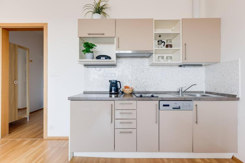 Jt's Korunní Str. Apartamento