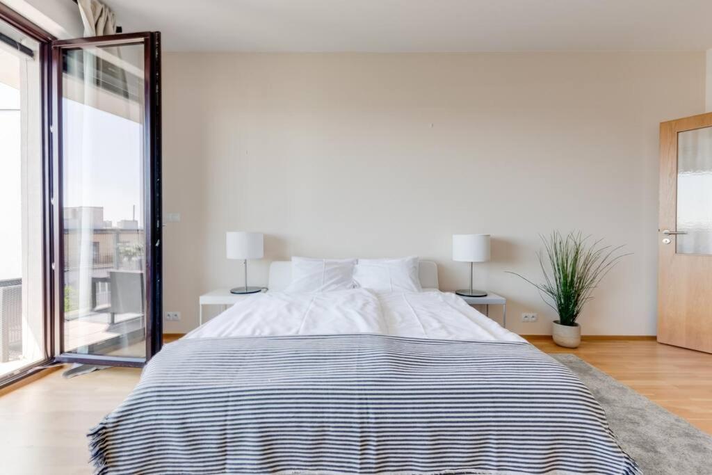 Jt's Korunní Str. Apartamento Praga
